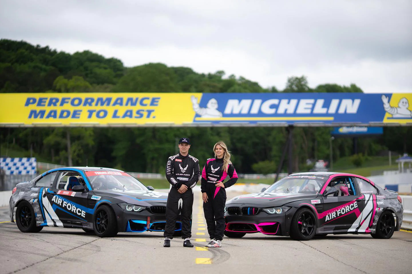 3 c33f3279 d852 4c80 82e7 e8cc0efc48f2